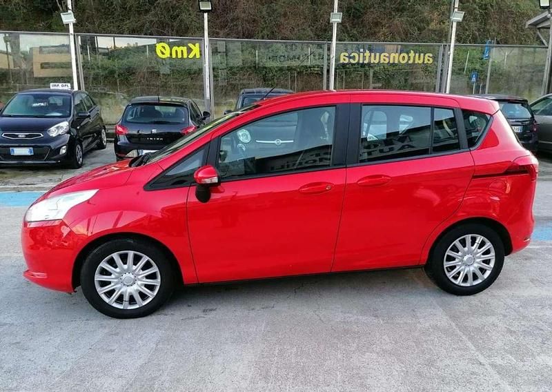 Usata Ford B-MAX 101 CV (74 kW) 2017 Rosso Monovolume