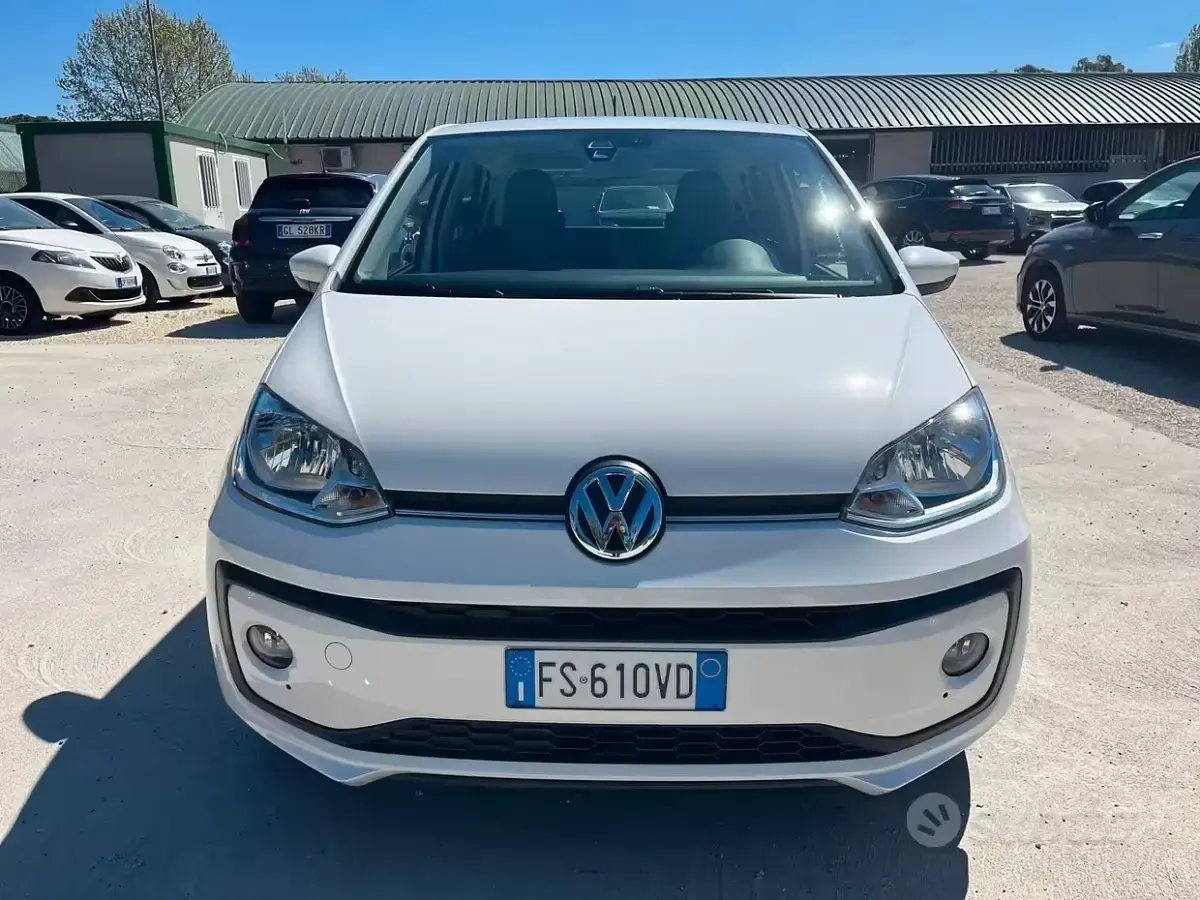 Usata VW up! Move 60 CV (44 kW) 2018 Bianco Utilitaria