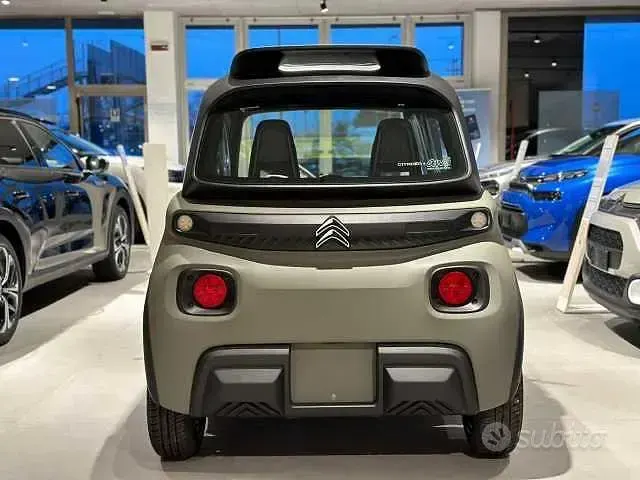 Nuova Citroën AMI Limited Edition 1955 2026 Verde Berlina