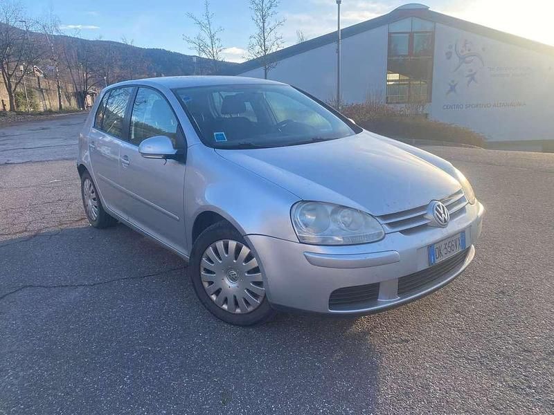 Grigio Usata 2007 VW Golf V Comfortline Tre volumi | 2500 € (Ottimo prezzo) - Immagine 1/4