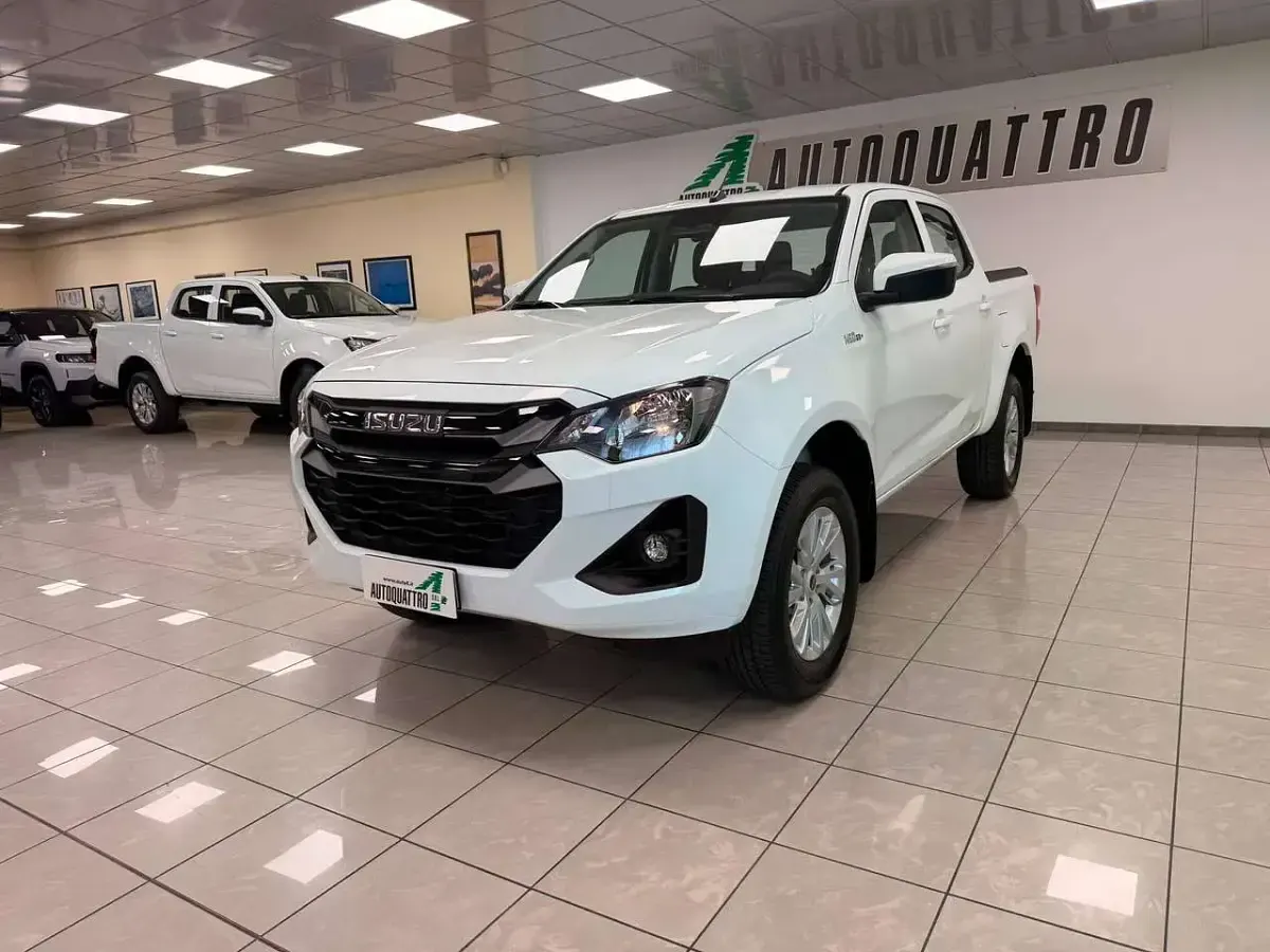 Nuova Isuzu D-Max 163 CV (119 kW) 2025 Bianco Pick-up