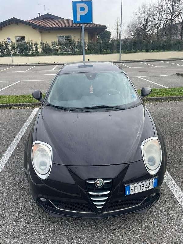 Second-hand Alfa Romeo MiTo Distinctive 95 CP (69 kW) 2010 Hatchback
