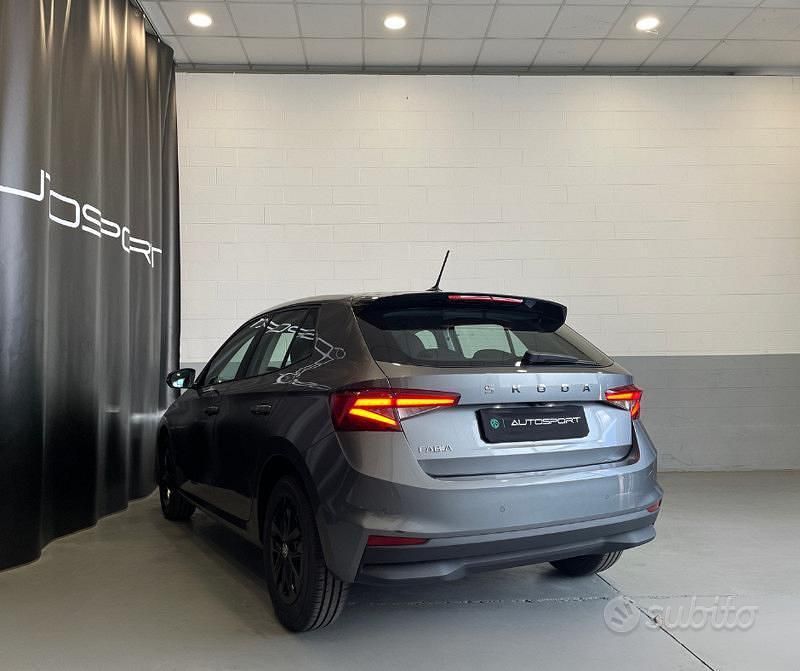 Nuova Skoda Fabia 95 CV (69 kW) 2025 Grigio Berlina