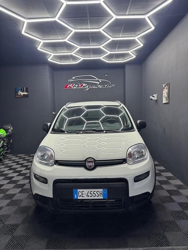 Bianco Usata 2023 Fiat Panda S Tre volumi | 9000 € (Ottimo prezzo) - Immagine 1/4