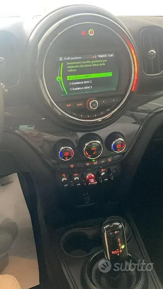 Usata Mini Countryman 136 CV (100 kW) 2020 Grigio SUV