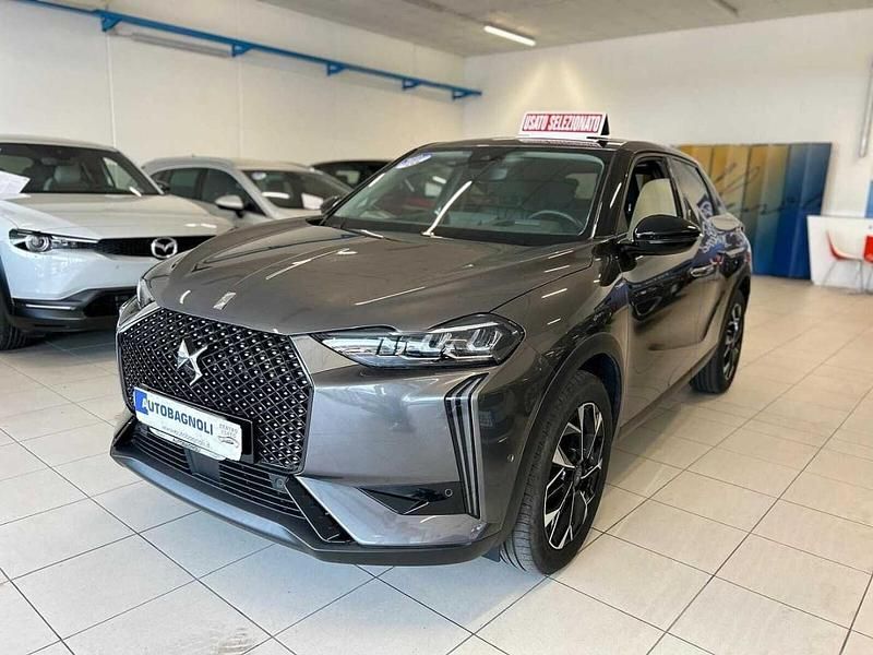 Grigio Usata 2024 DS Automobiles DS3 Opera Tre volumi | 24.500 € (Buon prezzo) - Immagine 1/4