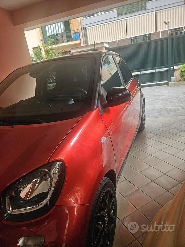 Usata Smart ForFour 2021 Rosso Utilitaria
