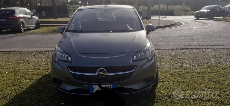 Usata Opel Corsa 75 CV (55 kW) 2017 Grigio Berlina