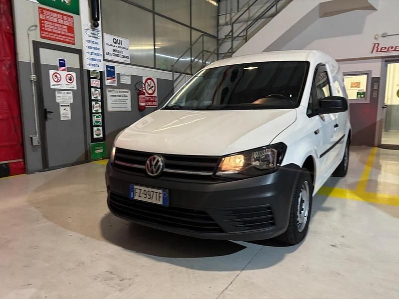 Usata VW Caddy 74 CV (54 kW) 2019 Bianco Monovolume