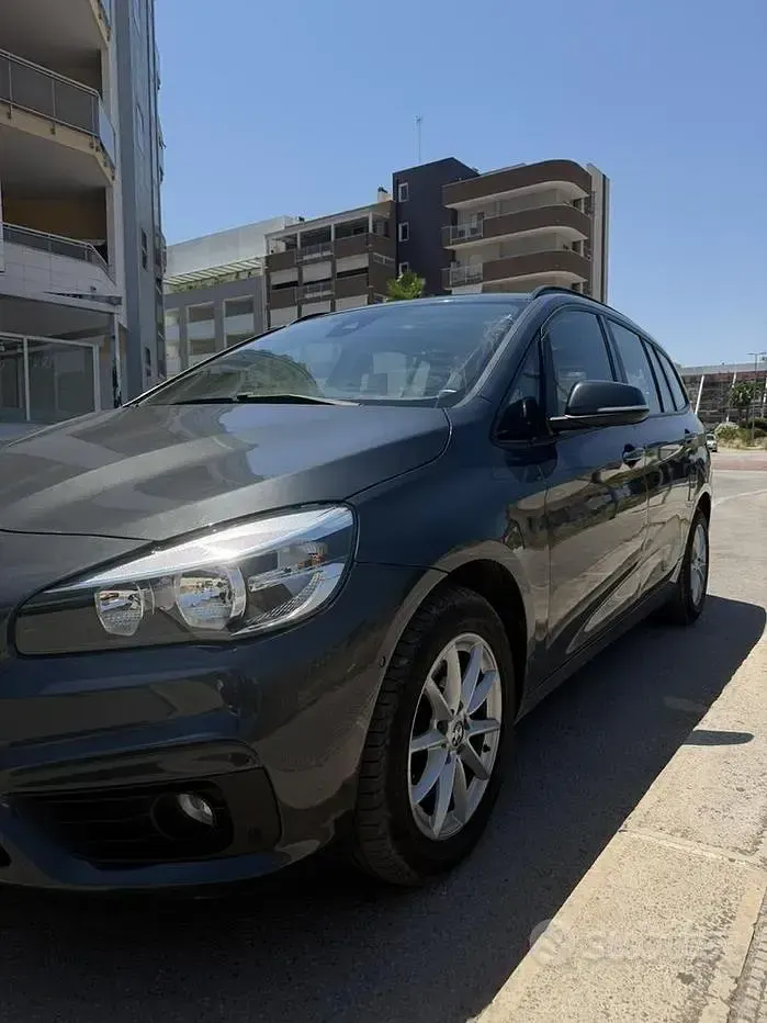 Usata BMW 218 Gran Tourer 150 CV (110 kW) 2017 Bluazzurro Monovolume