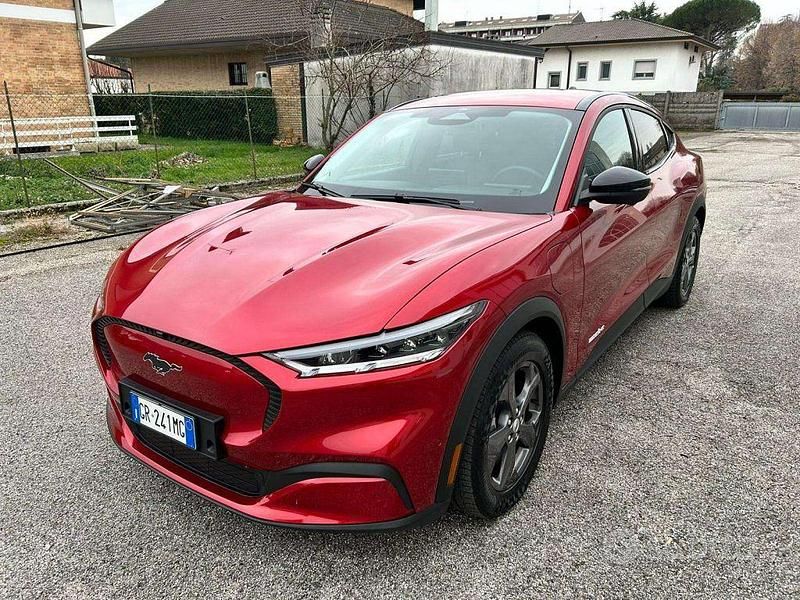 Usata Ford Mustang Mach-E Standard Range 197 kW (269 CV) 2023 Rosso SUV
