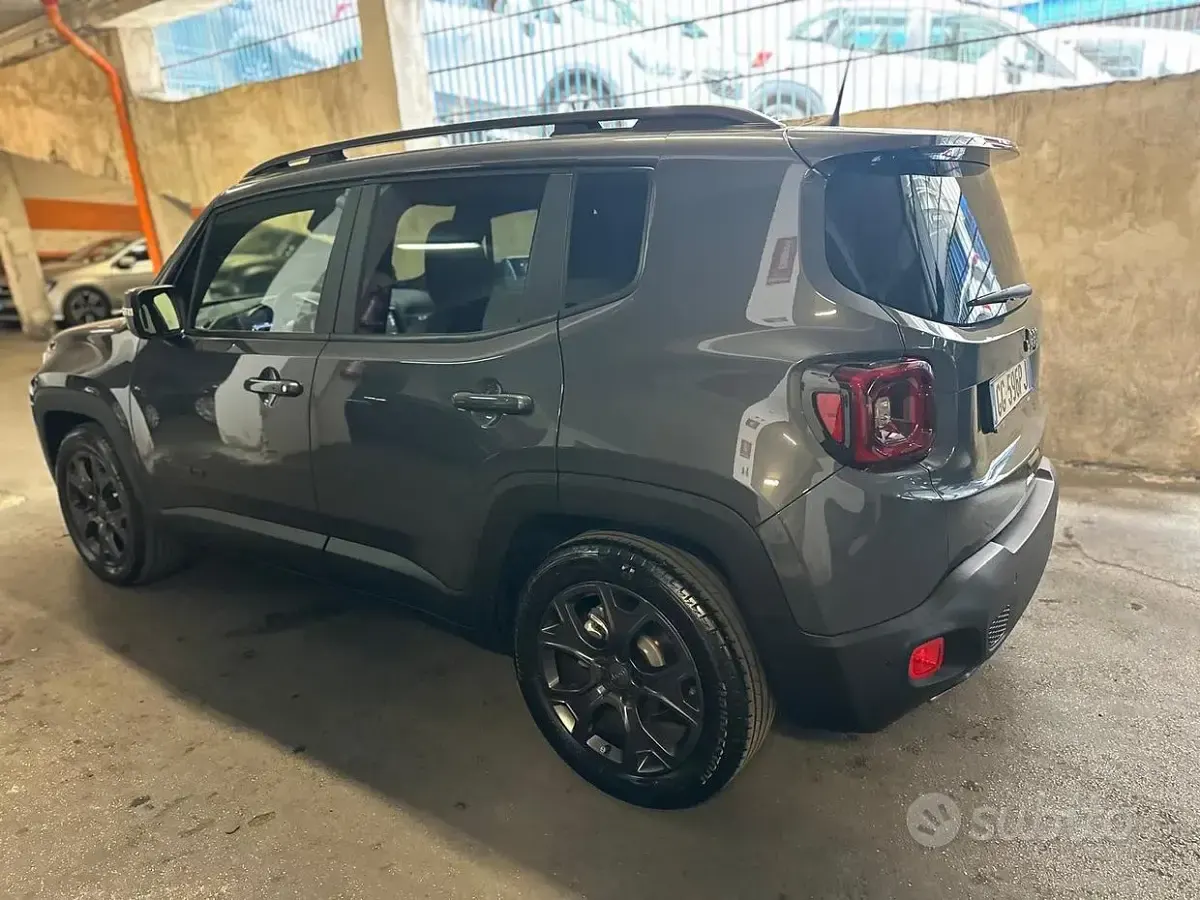 Usata Jeep Renegade 130 CV (95 kW) 2021 Grigio SUV