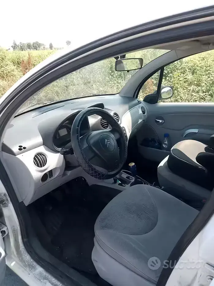 Usata Citroën C3 68 CV (50 kW) 2005 Bianco Berlina