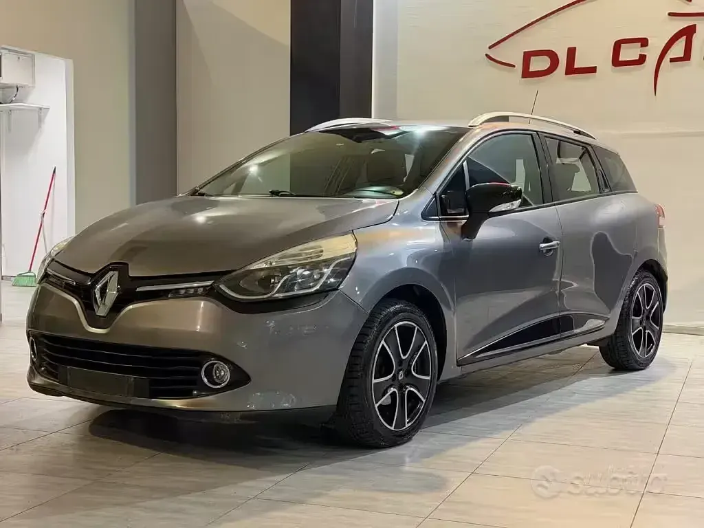 Usata Renault Clio 90 CV (66 kW) 2015 Grigio Station wagon