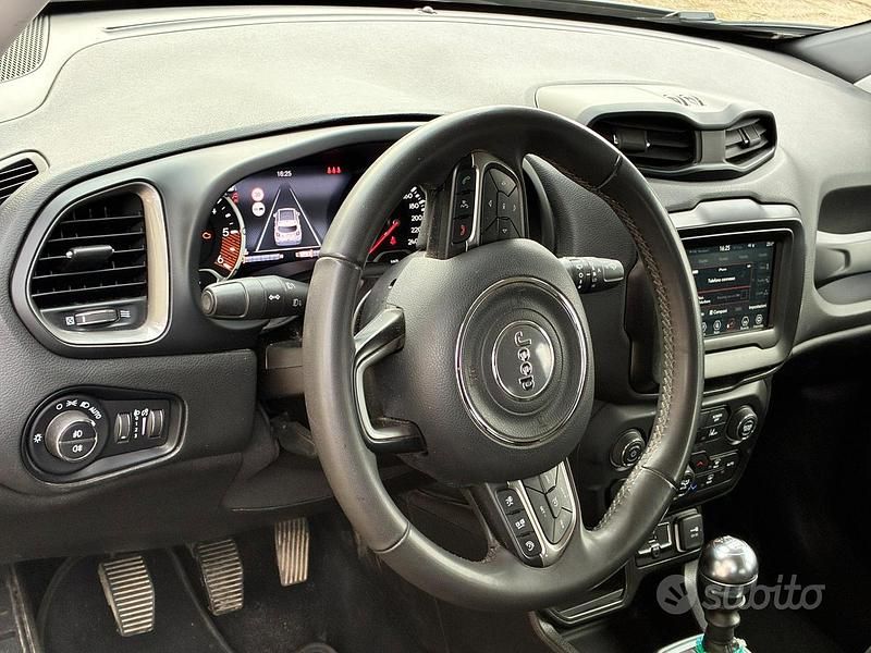 Usata Jeep Renegade 120 CV (88 kW) 2022 Grigio SUV