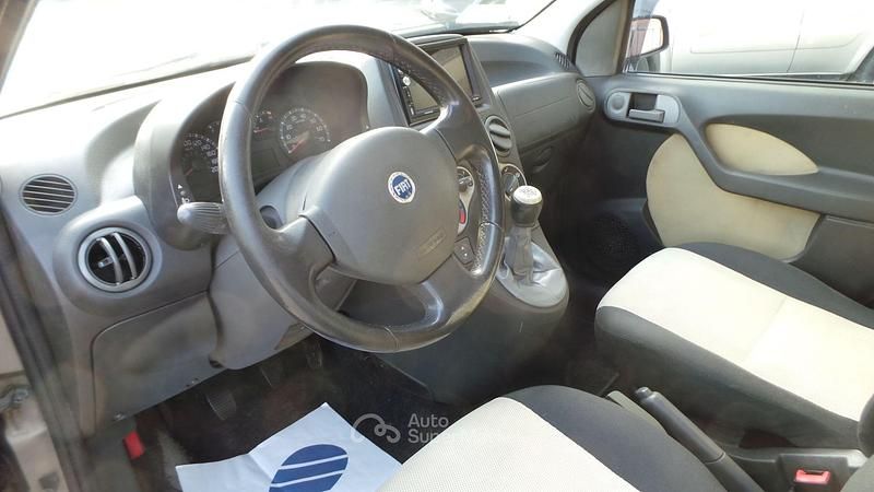 Usata Fiat Panda Cross Cross 69 CV (50 kW) 2007 Bronze Utilitaria