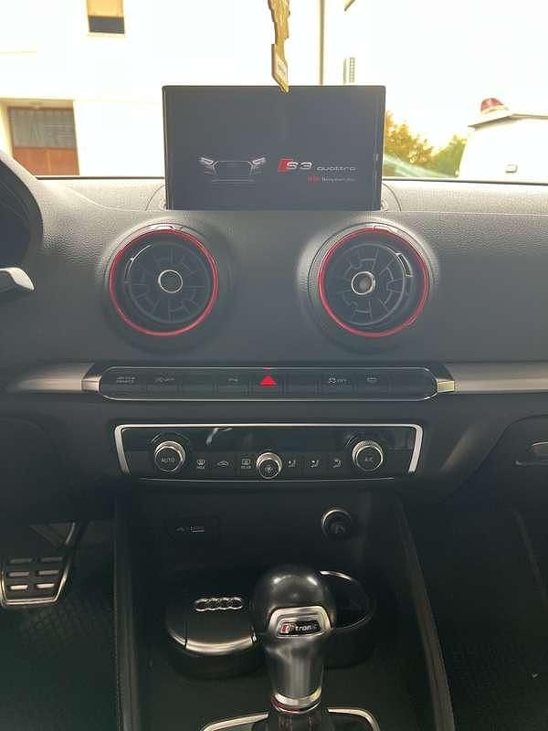 Usata Audi A3 Ambiente 310 CV (228 kW) 2018 Berlina