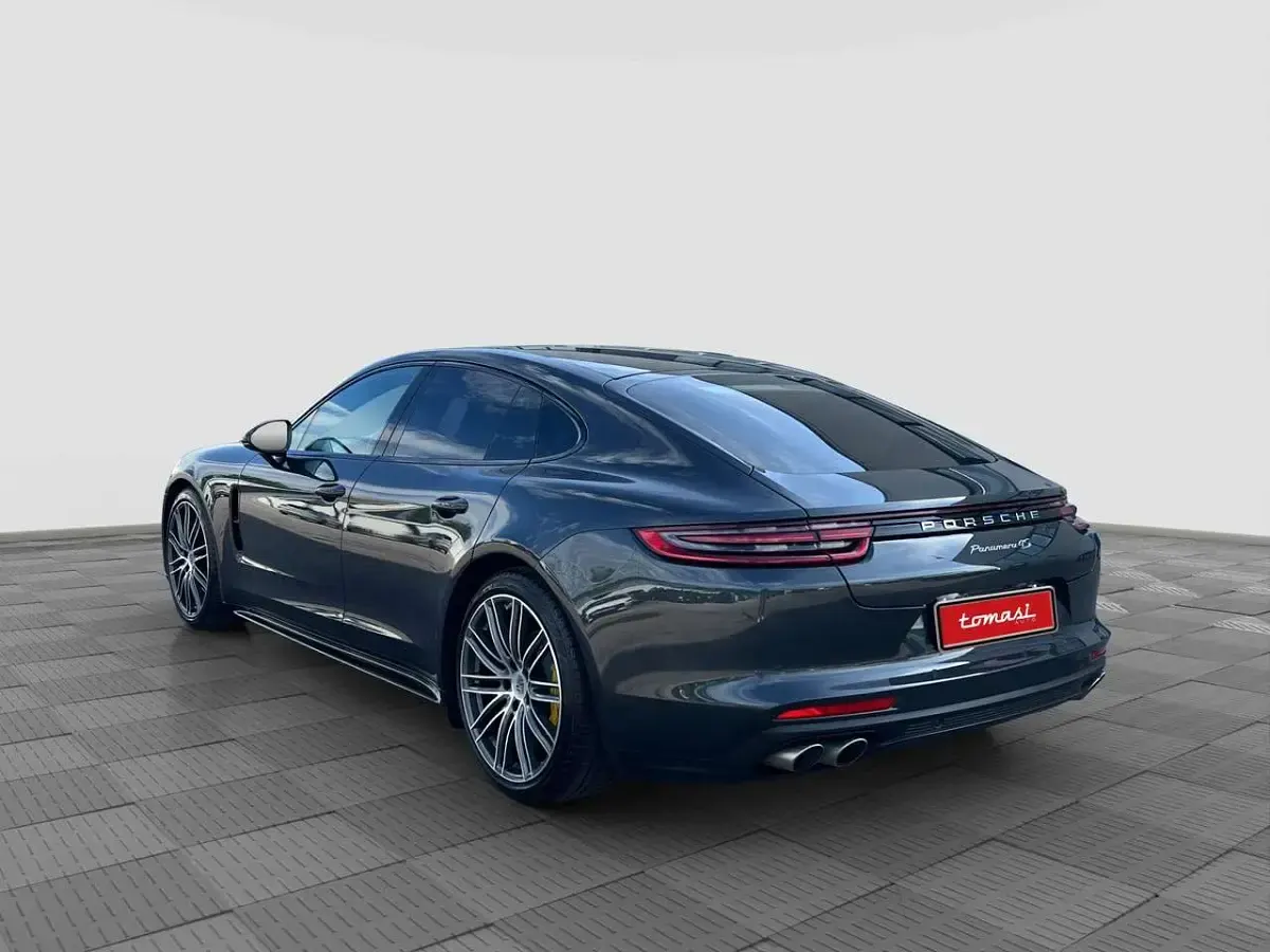 Usata Porsche Panamera Sport 441 CV (324 kW) 2017 Grigio vulcano Berlina