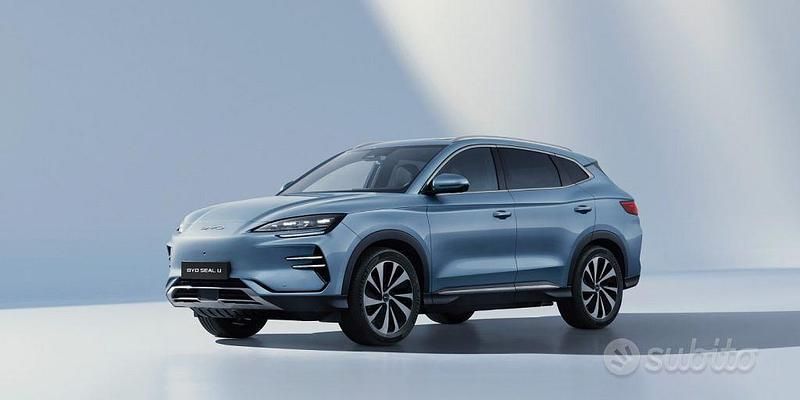 Nuova BYD Seal U Boost 218 CV (160 kW) 2025 Grigio SUV
