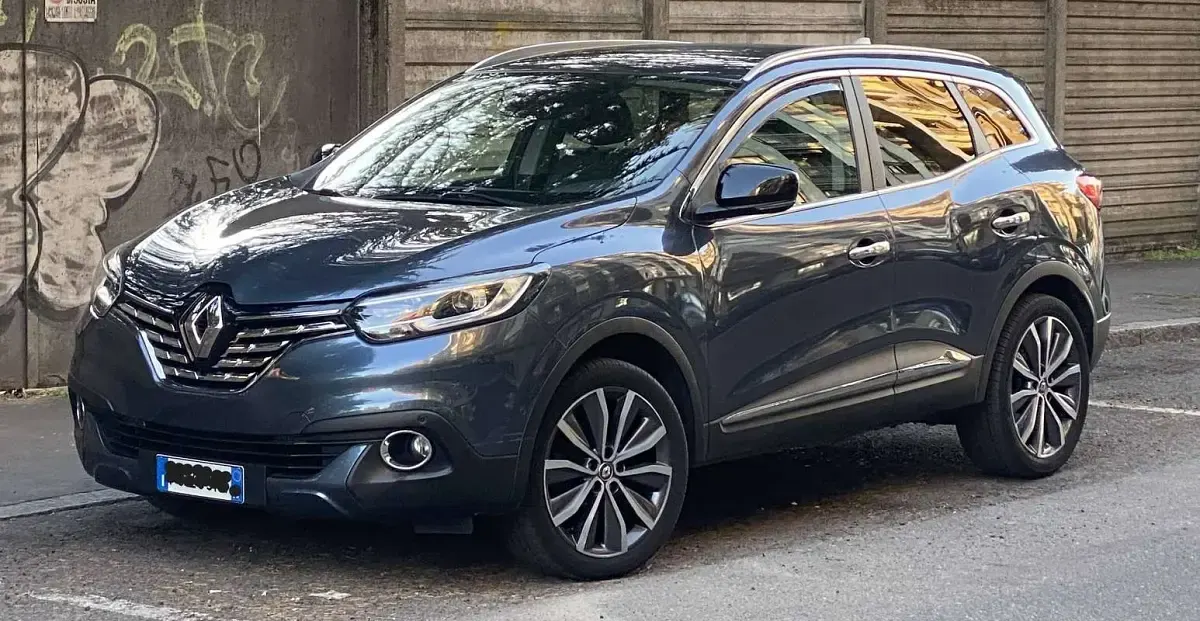 Usata Renault Kadjar Intens 110 CV (80 kW) 2016 Blu/azzurro SUV