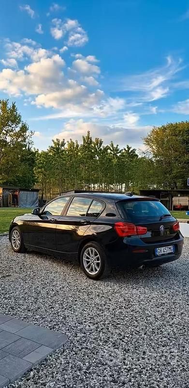 Usata BMW 114 95 CV (69 kW) 2017 Nero Utilitaria
