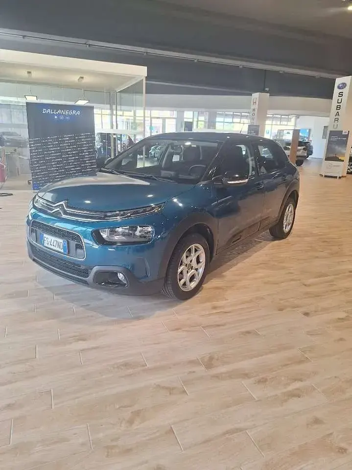 Usata Citroën C4 Feel 99 CV (72 kW) 2019 Blu/azzurro SUV