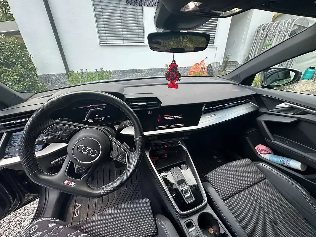 Usata Audi A3 S-Line 150 CV (110 kW) 2021 Grigio Berlina