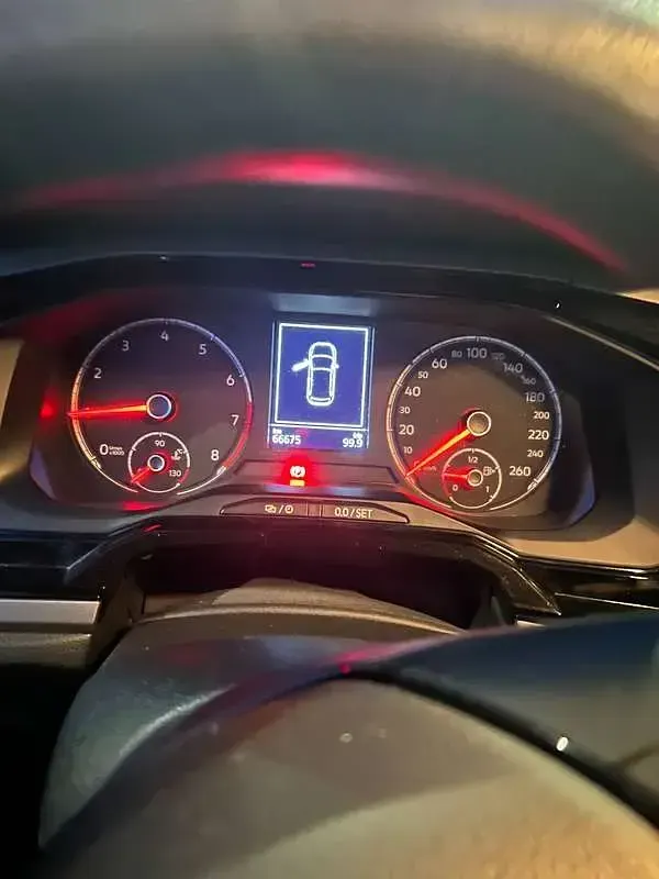 Usata VW Polo Comfortline 101 CV (74 kW) 2019 Blu/azzurro Utilitaria