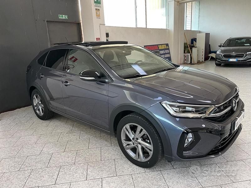 Usata VW Taigo R-line 116 CV (85 kW) 2024 Grigio SUV