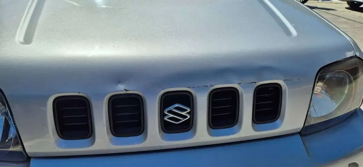 Usata Suzuki Jimny 82 CV (60 kW) 2002 Argento SUV