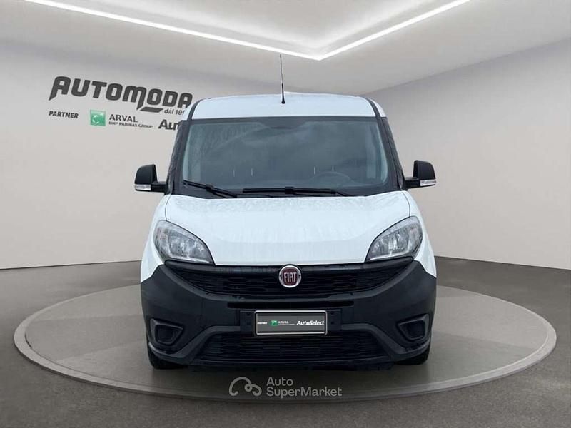 Usata Fiat Doblò Business 105 CV (77 kW) 2021 Bianco Monovolume