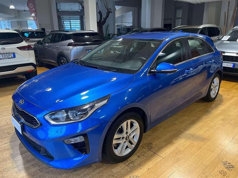 Usata Kia Ceed 116 CV (85 kW) 2019 Blu/azzurro Utilitaria