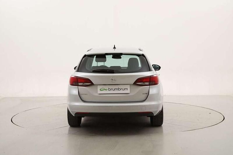 Usata Opel Astra Business 110 CV (80 kW) 2018 Argento Station wagon