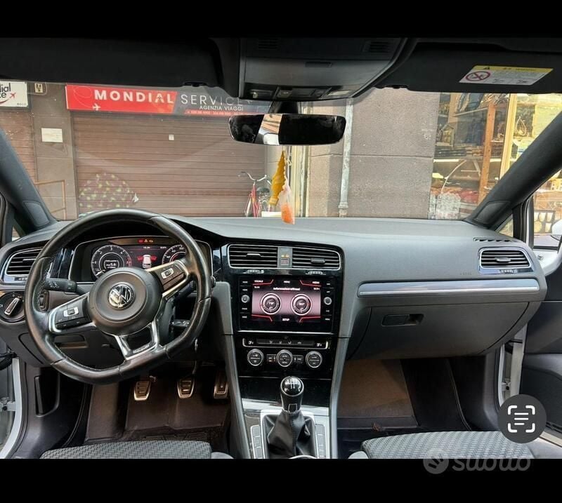 Usata VW Golf VII Comfortline 110 CV (80 kW) 2017 Bianco Berlina