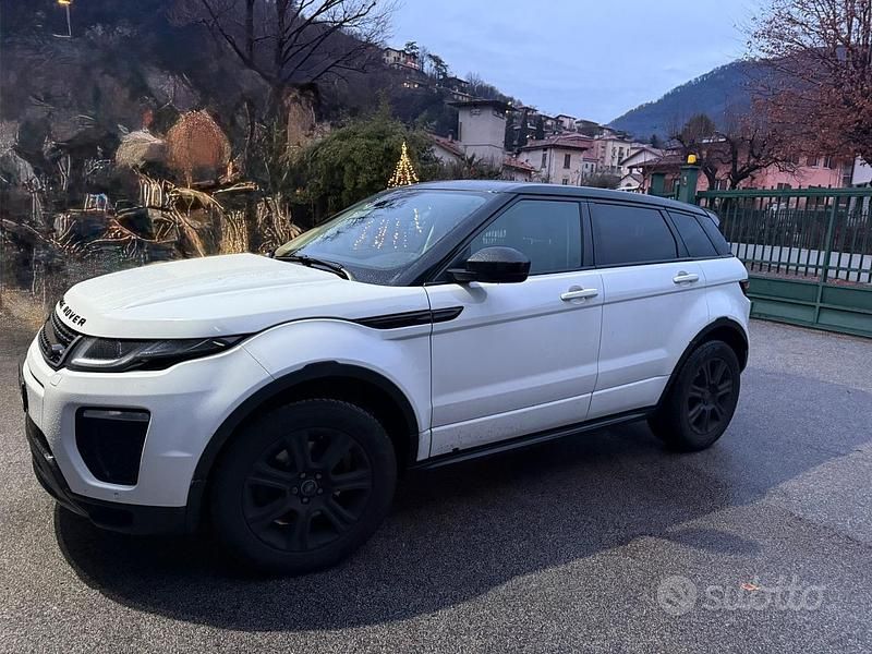 Usata Land Rover Range Rover evoque 180 CV (132 kW) 2016 Bianco SUV