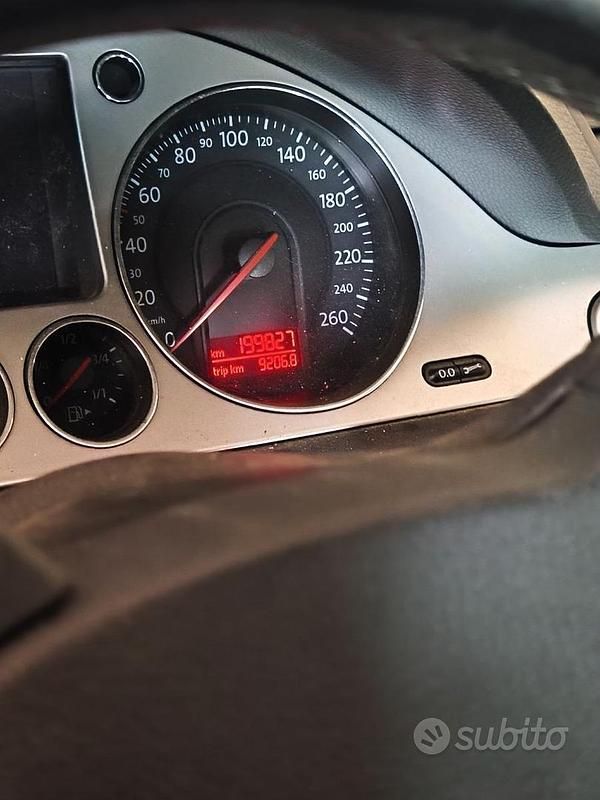 Usata VW Passat 150 CV (110 kW) 2007 Berlina