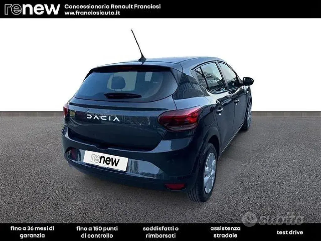 Usata Dacia Sandero Expression 101 CV (74 kW) 2023 Grigio scuro