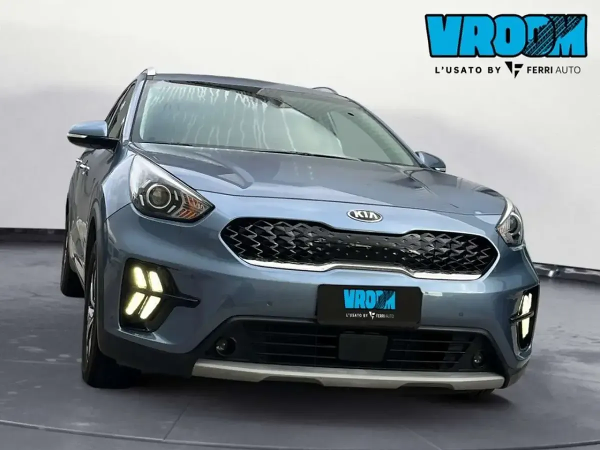 Usata Kia Niro Urban 105 CV (77 kW) 2020 Azzurro SUV
