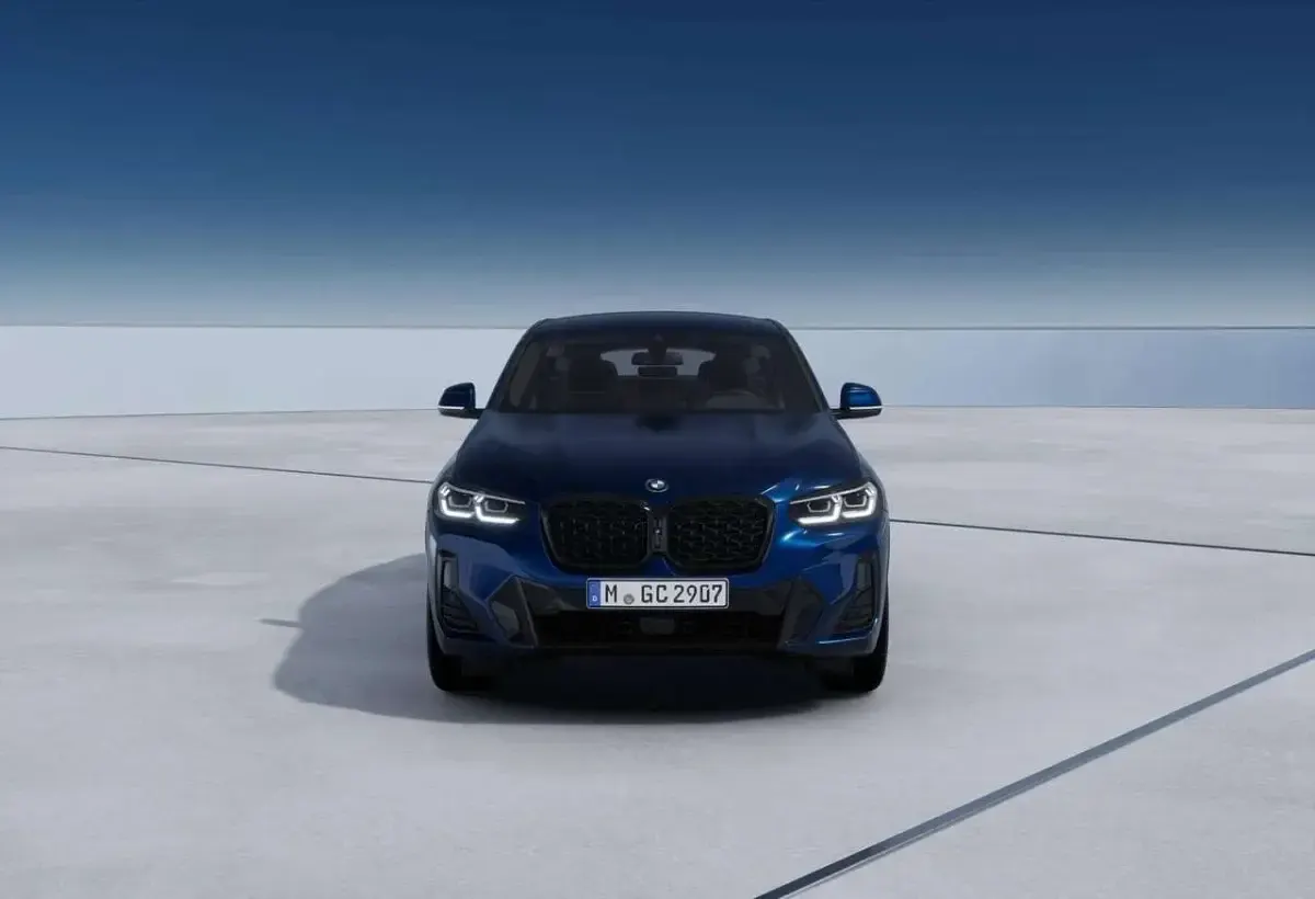 Usata BMW X4 M Sport 190 CV (139 kW) 2025 Tanzanite blue SUV