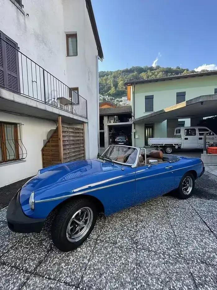 Usata MG B 95 CV (69 kW) 1970 Bluazzurro Cabrio
