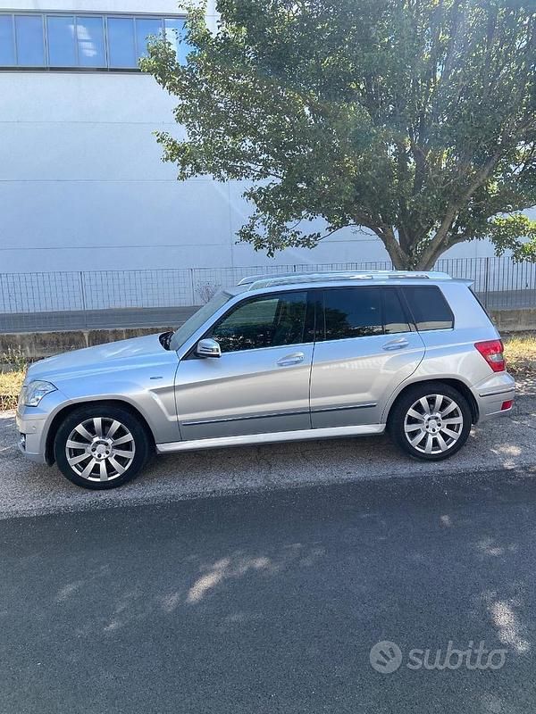 Usata Mercedes GLK220 170 CV (125 kW) 2012 Grigio SUV