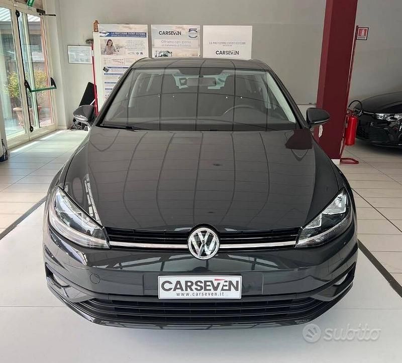 Usata VW Golf VII Trendline 116 CV (85 kW) 2019 Grigio Berlina