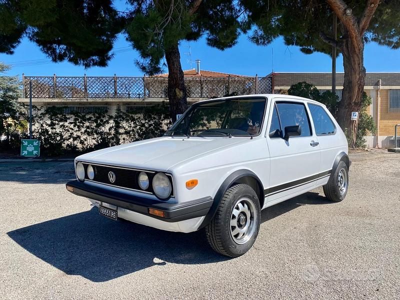 Bianco Usata 1982 VW Golf I Tre volumi | 7000 € - Immagine 1/4