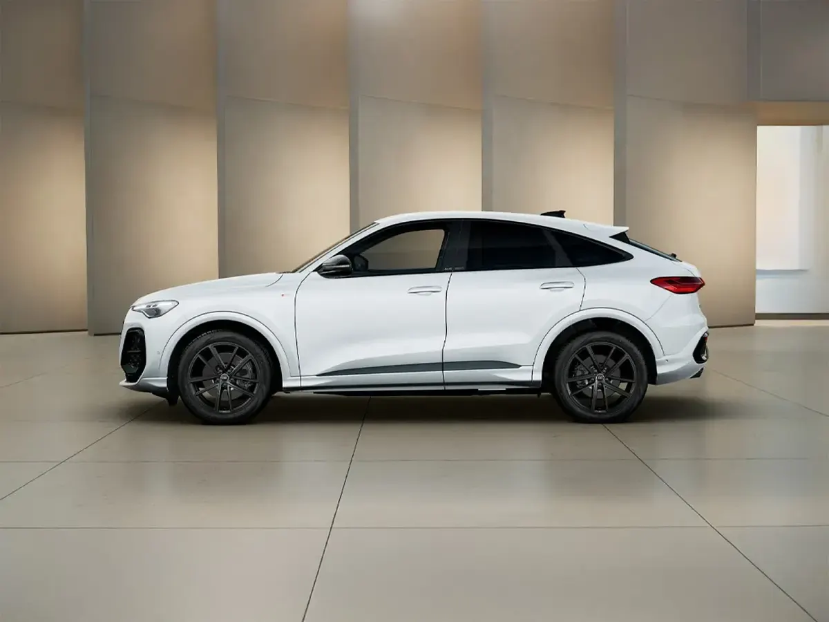 Nuova Audi Q5 Sportback S-Line 204 CV (150 kW) 2026 Bianco SUV