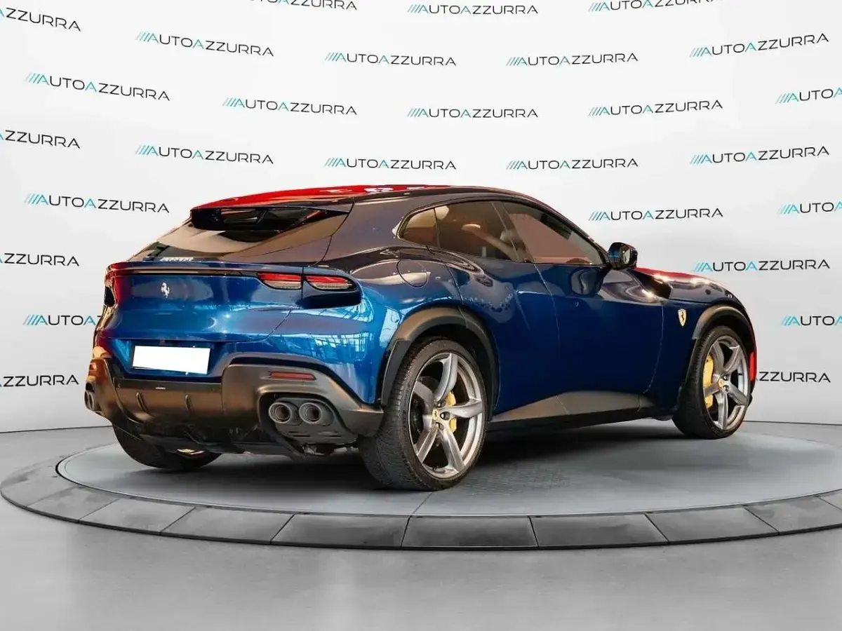 Usata Ferrari Purosangue 725 CV (533 kW) 2023 Blu/azzurro SUV