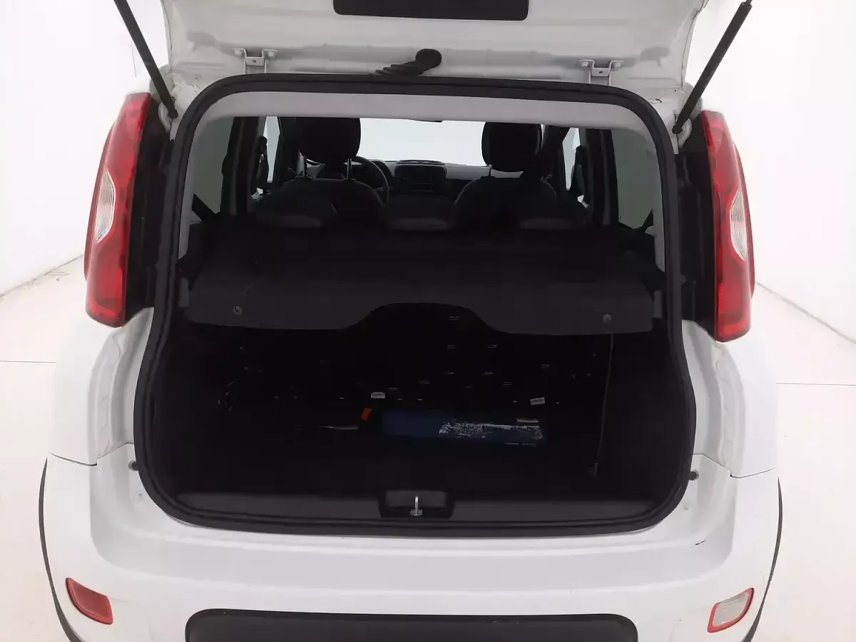 Usata Fiat Panda City Life 70 CV (51 kW) 2023 Biancobianco Utilitaria
