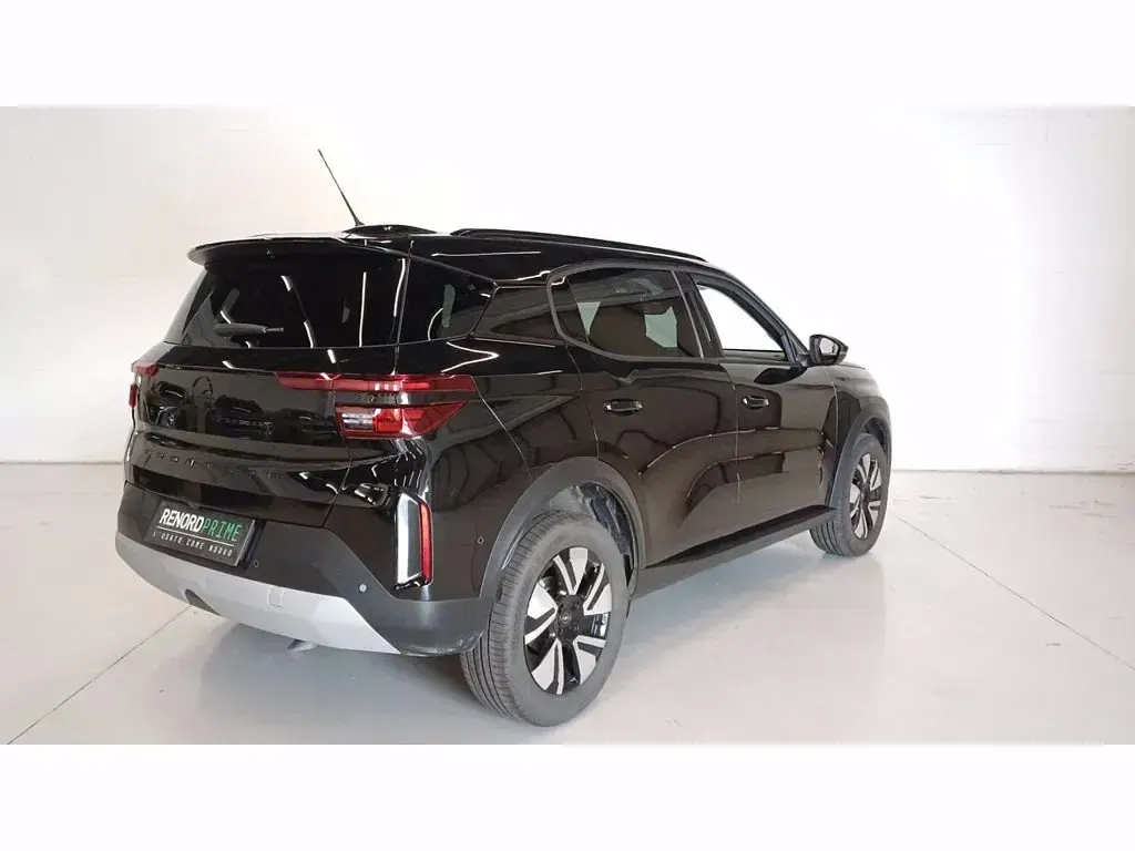 Usata Opel Frontera 110 CV (80 kW) 2026 Nero SUV