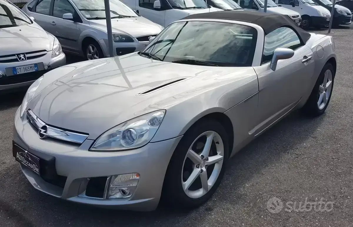 Usata Opel GT 264 CV (194 kW) 2008 Grigio Cabrio