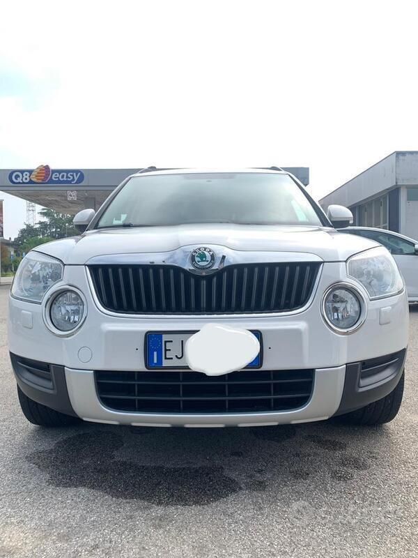 Usata Skoda Yeti 105 CV (77 kW) 2011 Bianco SUV