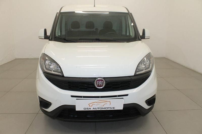 Usata Fiat Doblò Business 95 CV (69 kW) 2020 Arancione Monovolume